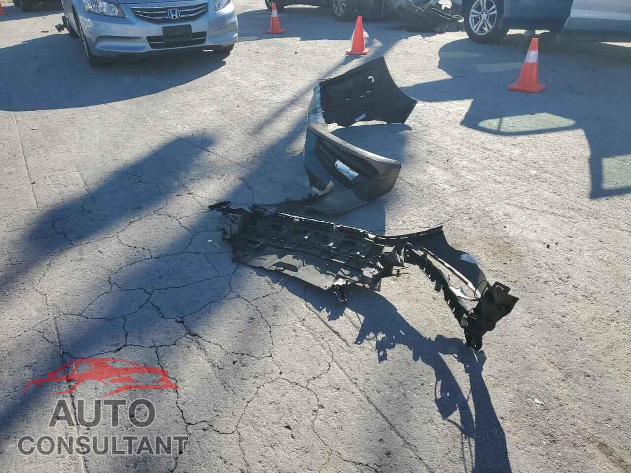 FORD FOCUS 2017 - 1FADP3L92HL308621