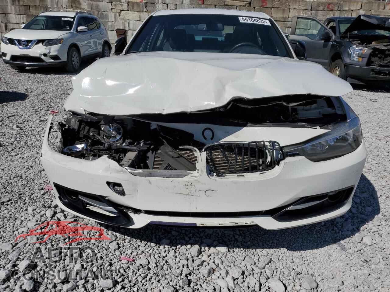 BMW 3 SERIES 2013 - WBA3B3C53DF535775