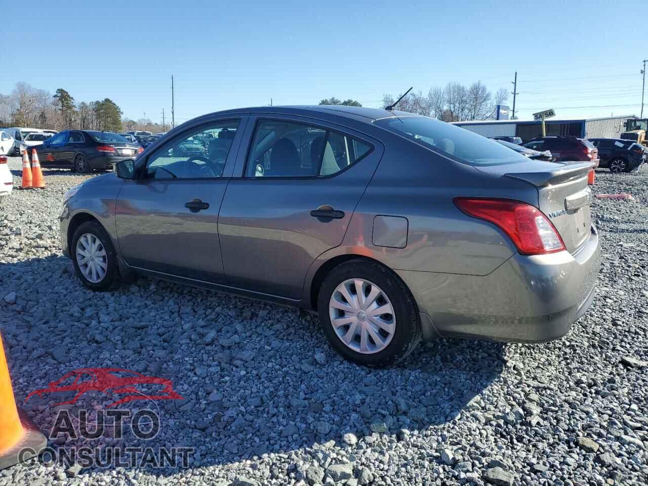 NISSAN VERSA 2017 - 3N1CN7AP3HL862245