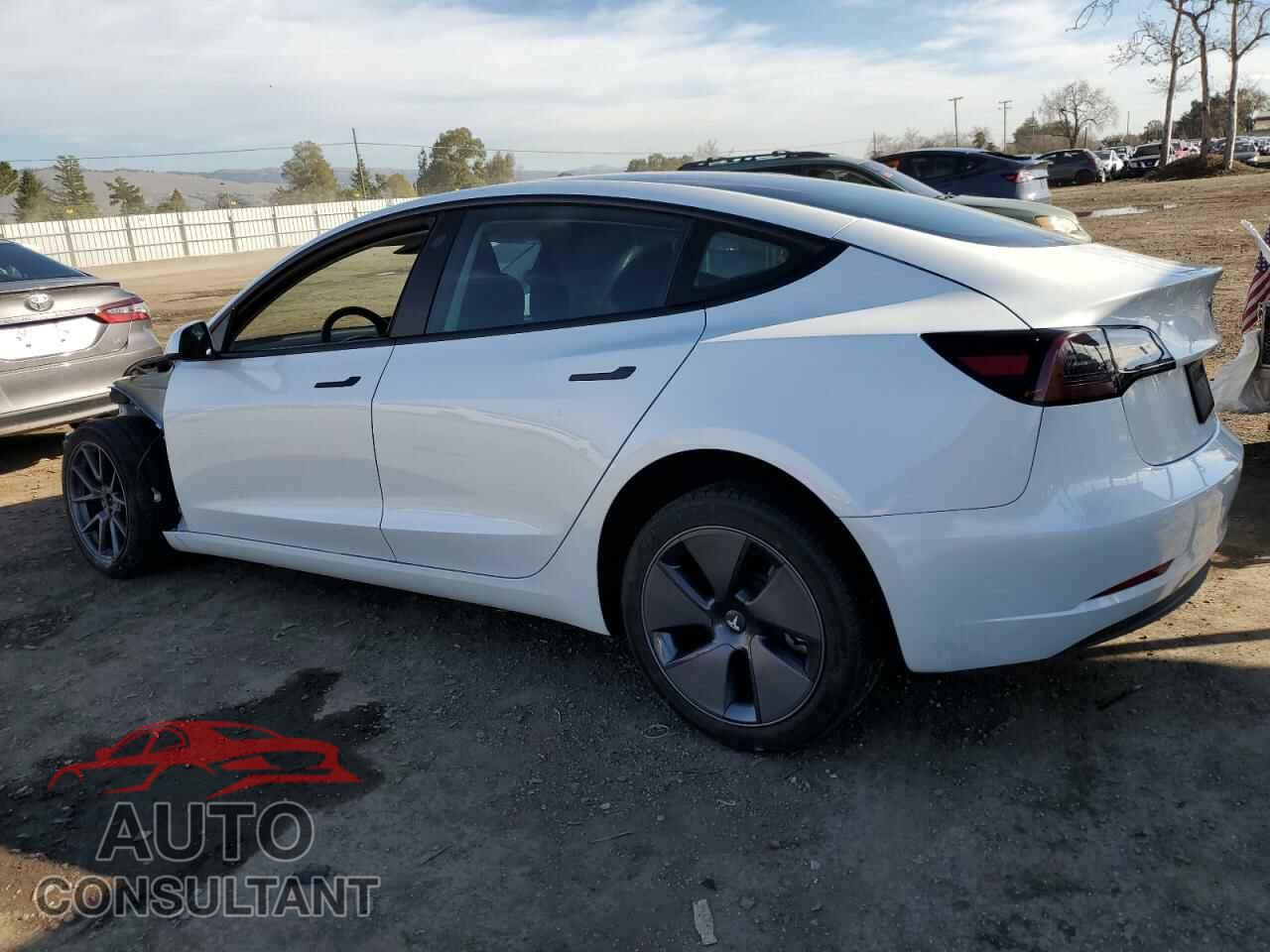 TESLA MODEL 3 2023 - 5YJ3E1EA5PF558346