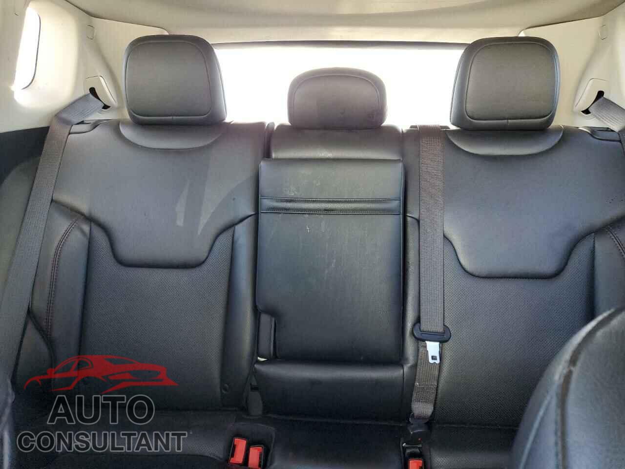 JEEP COMPASS 2019 - 3C4NJDDB5KT780122