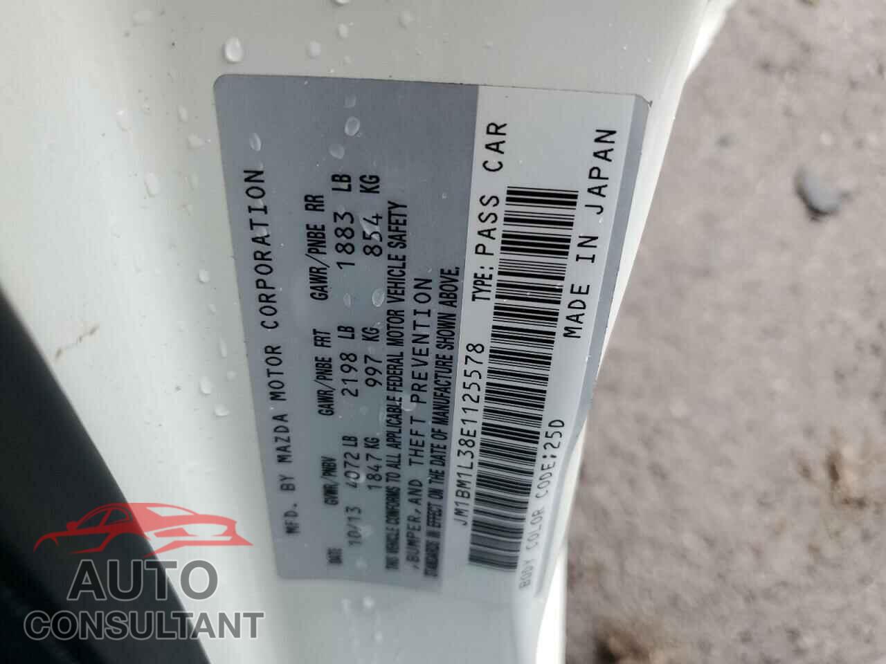MAZDA 3 2014 - JM1BM1L38E1125578
