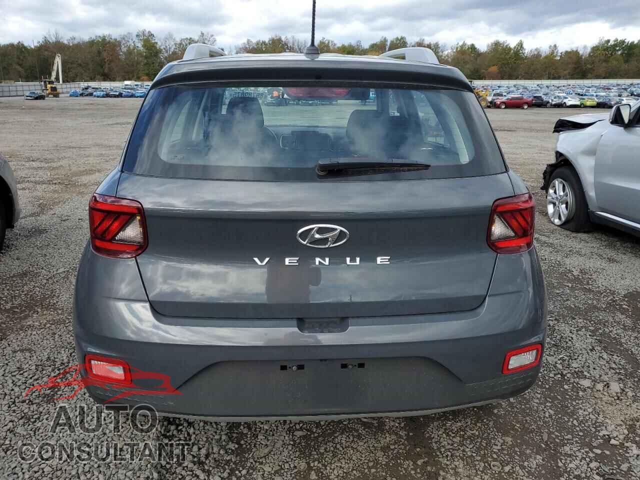 HYUNDAI VENUE 2025 - KMHRC8A31SU347317