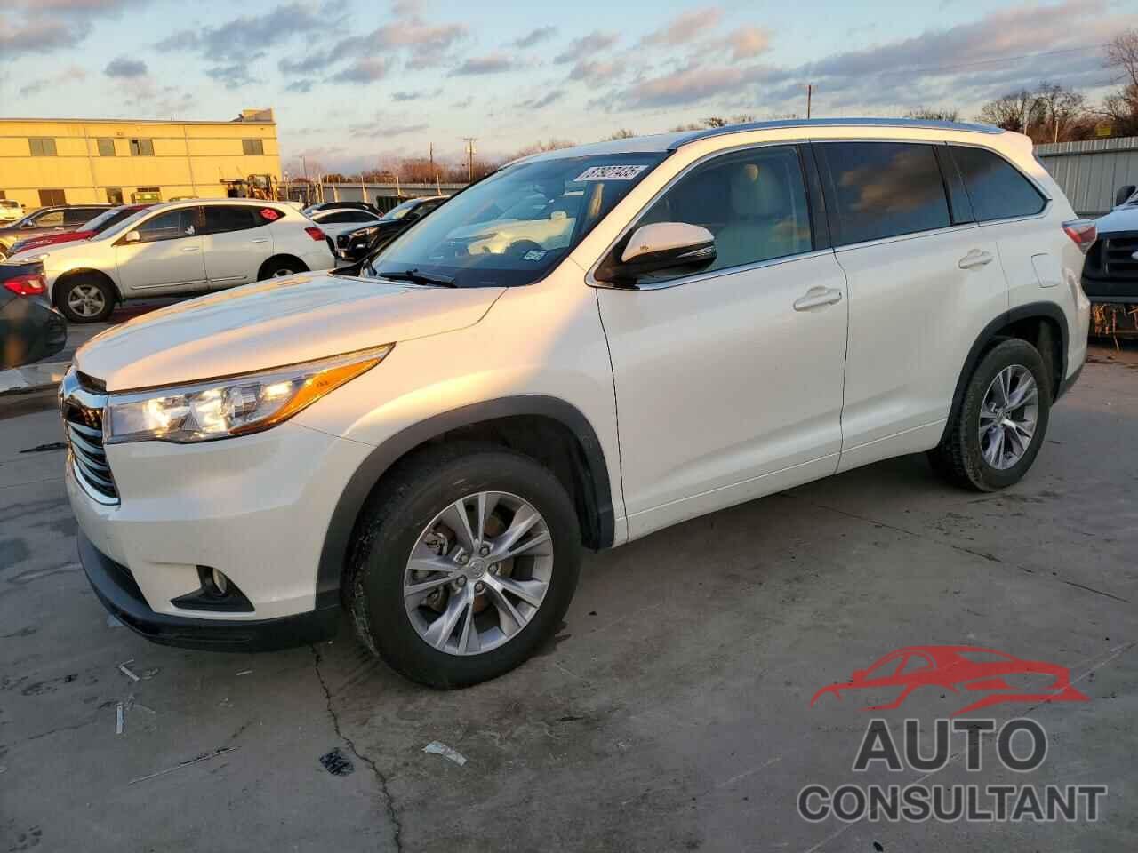 TOYOTA HIGHLANDER 2015 - 5TDKKRFH6FS084156