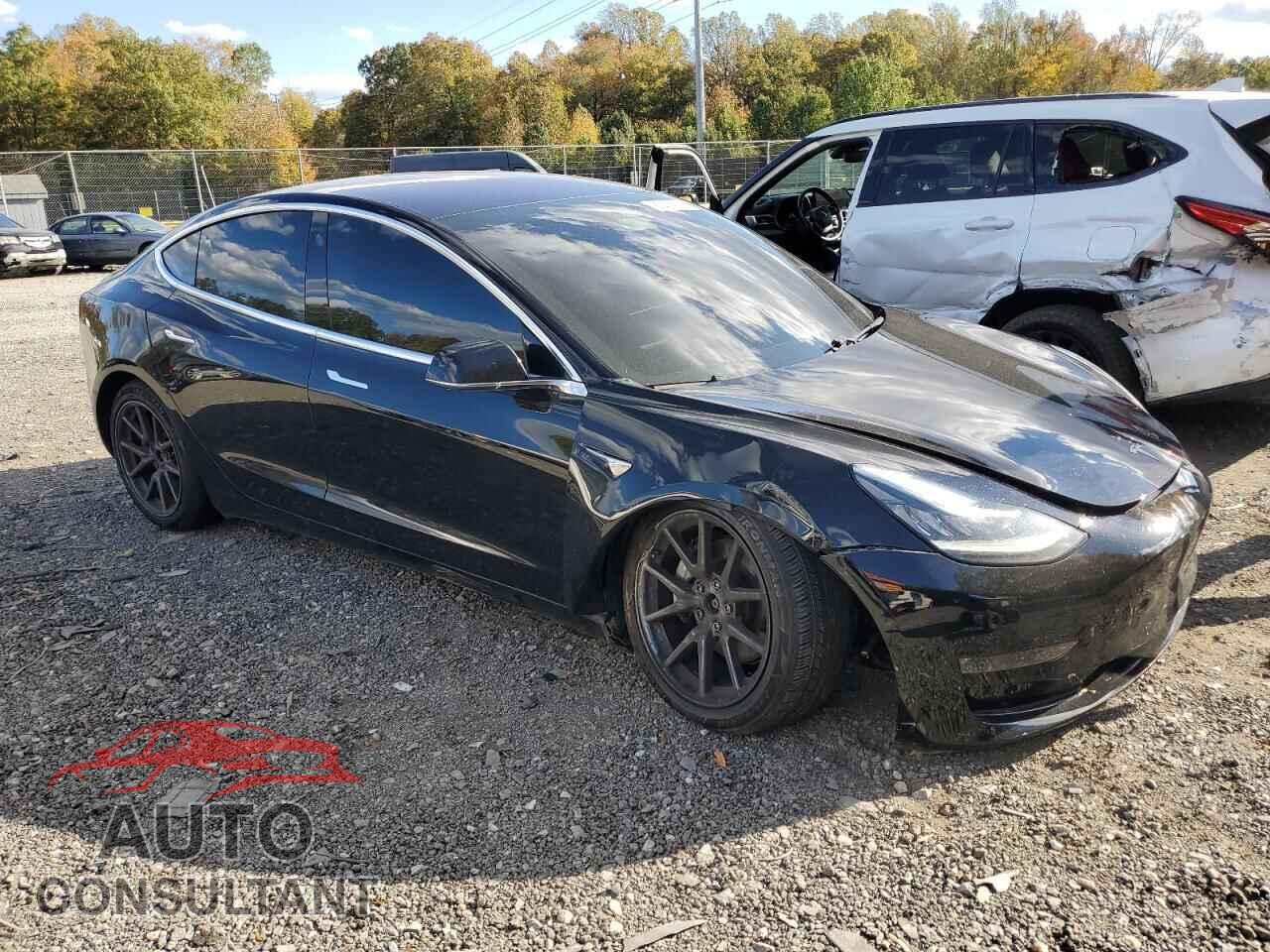 TESLA MODEL 3 2018 - 5YJ3E1EB6JF103196