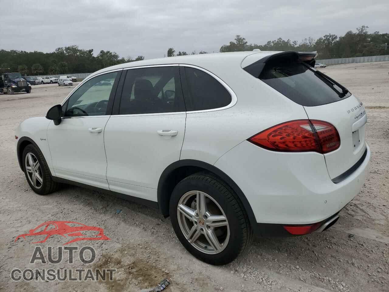 PORSCHE CAYENNE 2012 - WP1AE2A20CLA92536