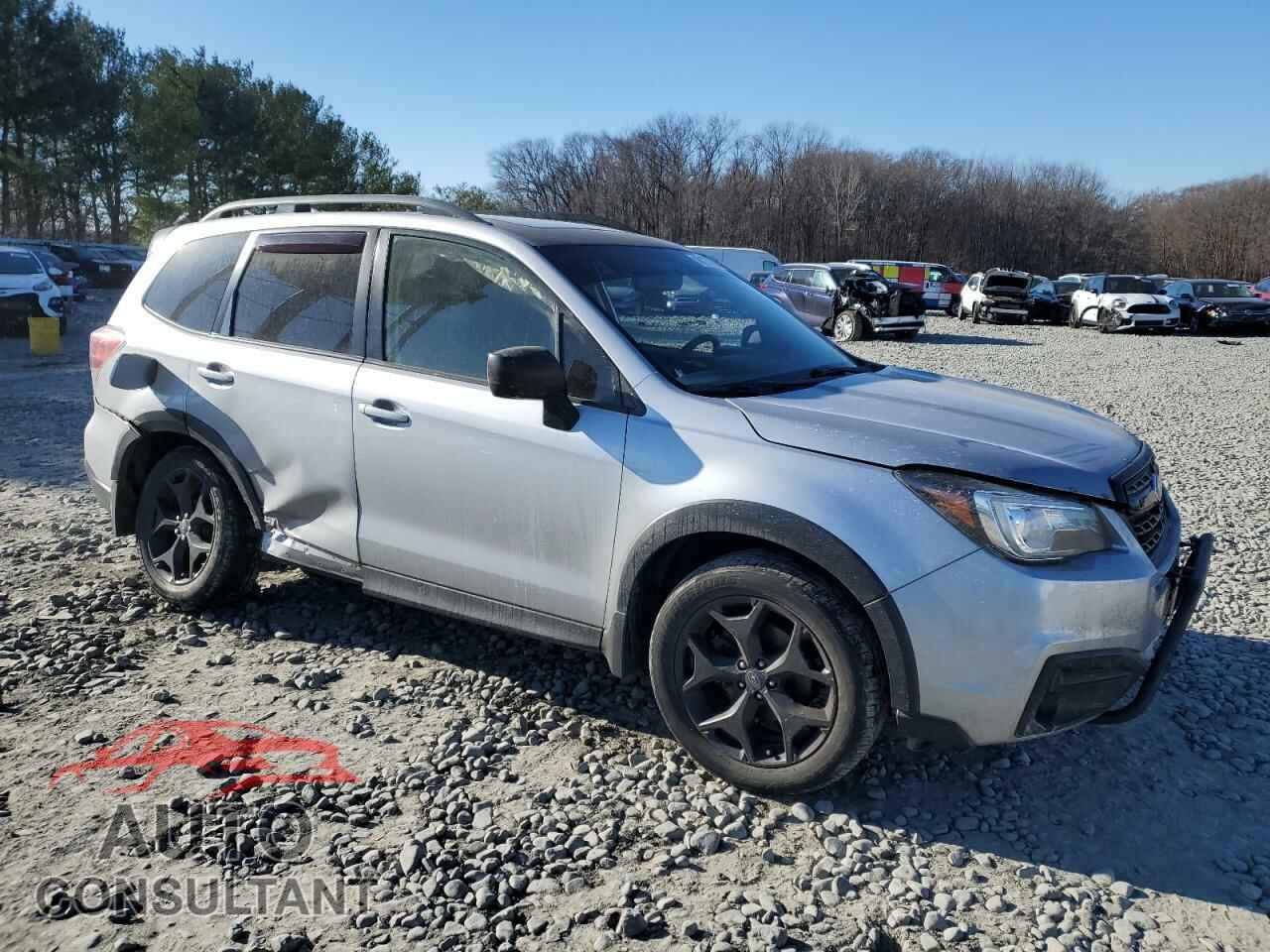 SUBARU FORESTER 2018 - JF2SJAGC8JH558579