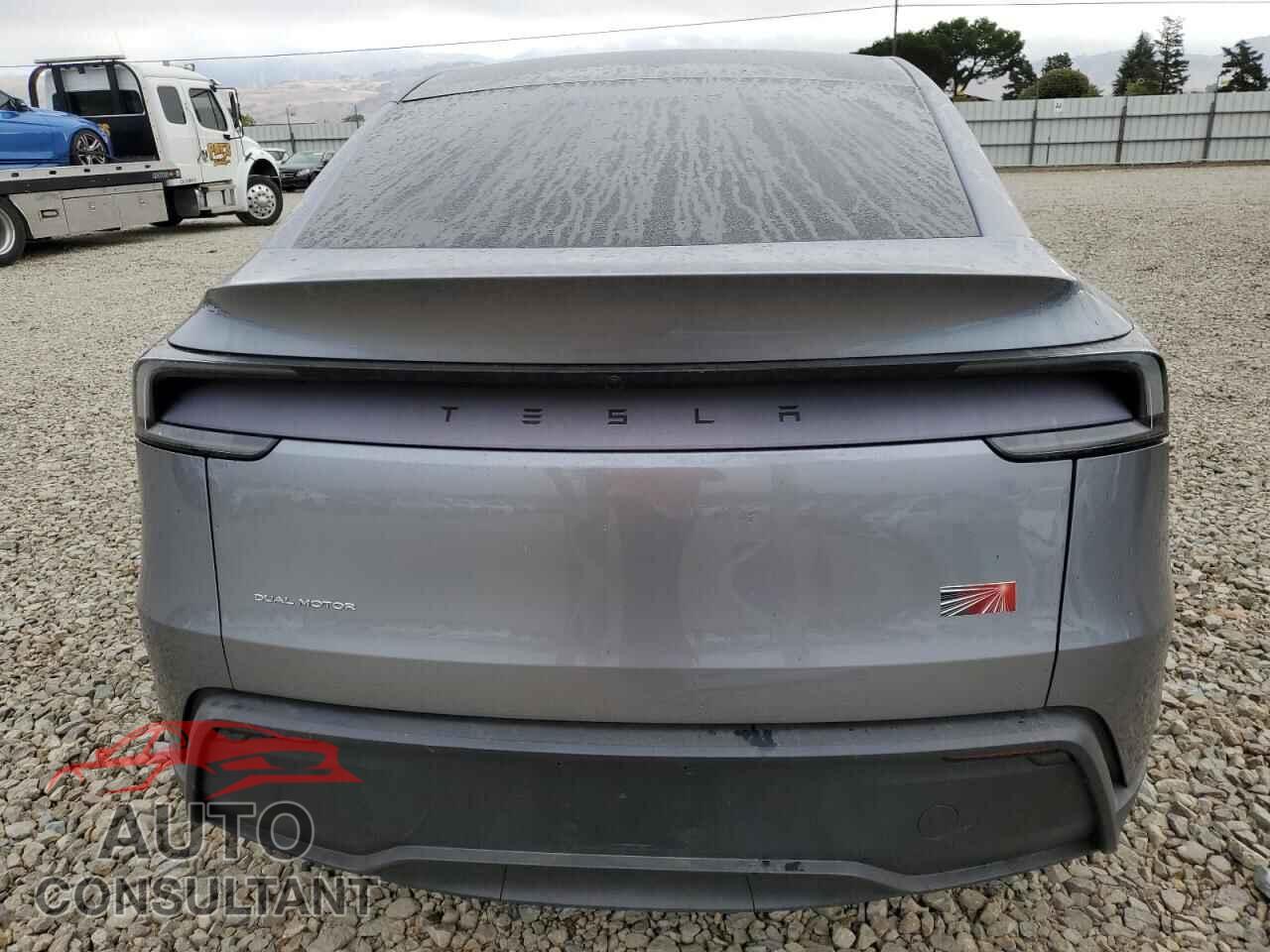TESLA MODEL Y 2026 - 7SAYGDEEXTF324849