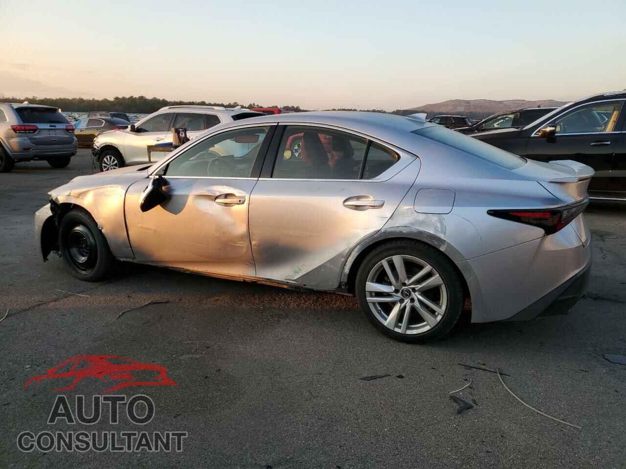 LEXUS IS 2021 - JTHC81F24M5043624
