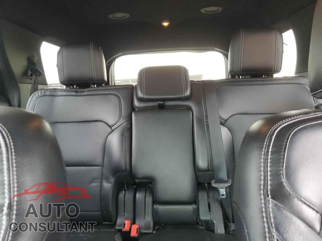 FORD EXPLORER 2018 - 1FM5K8F84JGB58020