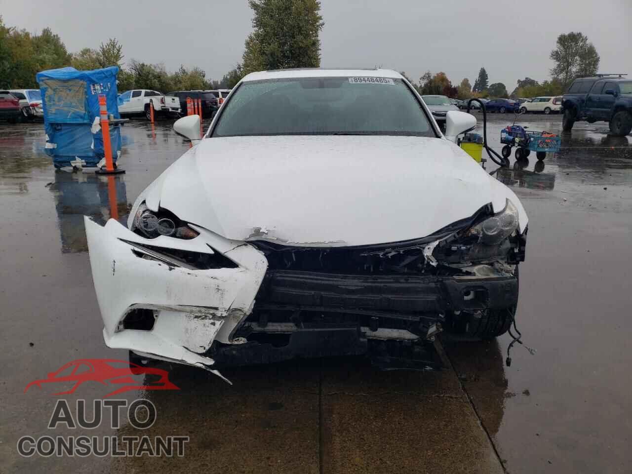 LEXUS IS 2015 - JTHBF1D26F5072081