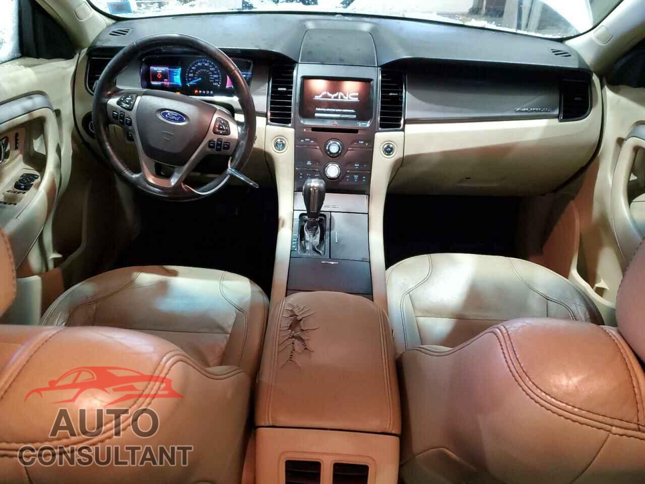 FORD TAURUS 2015 - 1FAHP2E81FG119075