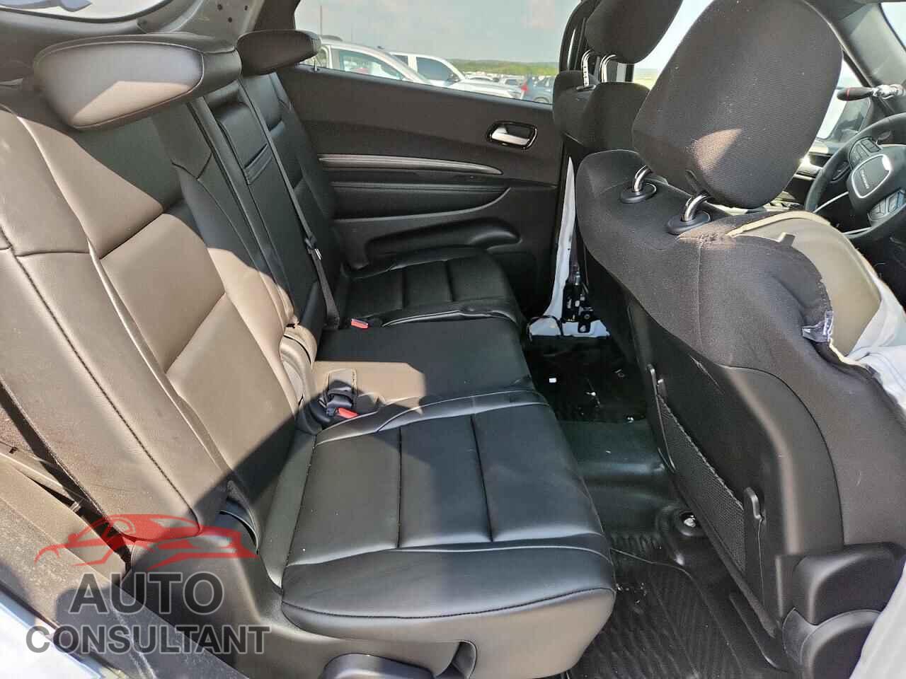 DODGE DURANGO 2023 - 1C4SDJFT7PC604108