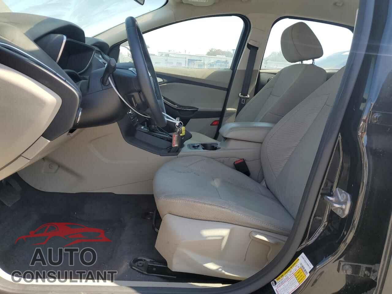 FORD FOCUS 2014 - 1FADP3R48EL314785
