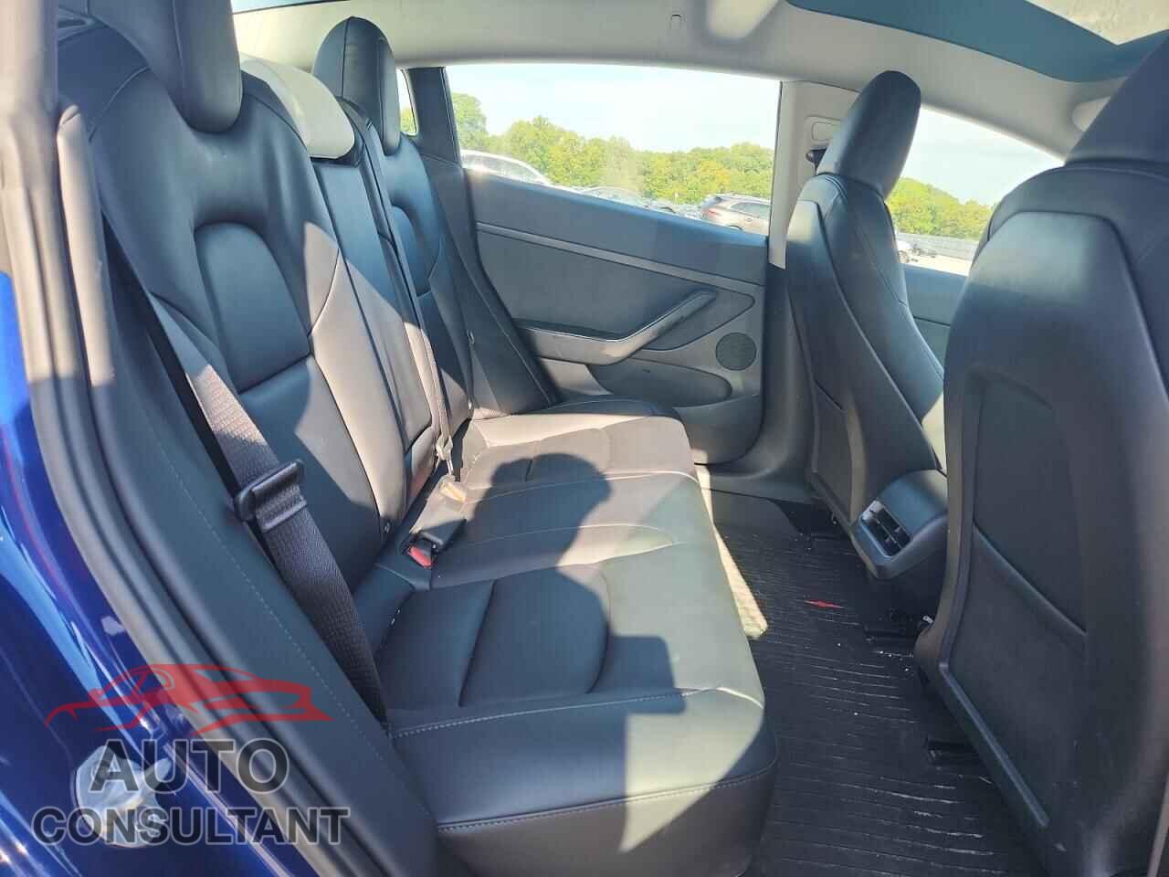 TESLA MODEL 3 2023 - 5YJ3E1EA5PF645342