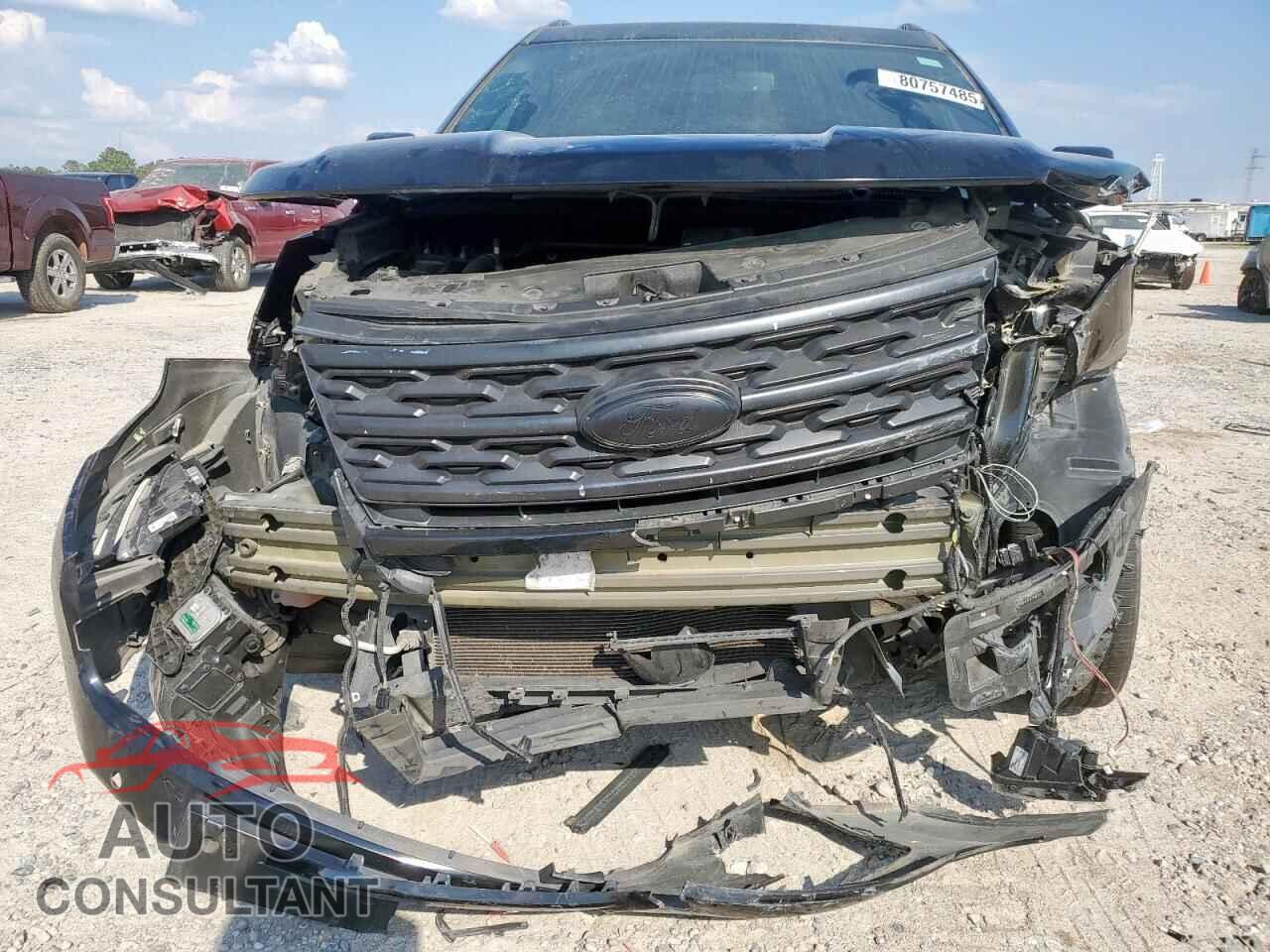 FORD EXPLORER 2018 - 1FM5K7D86JGB17157