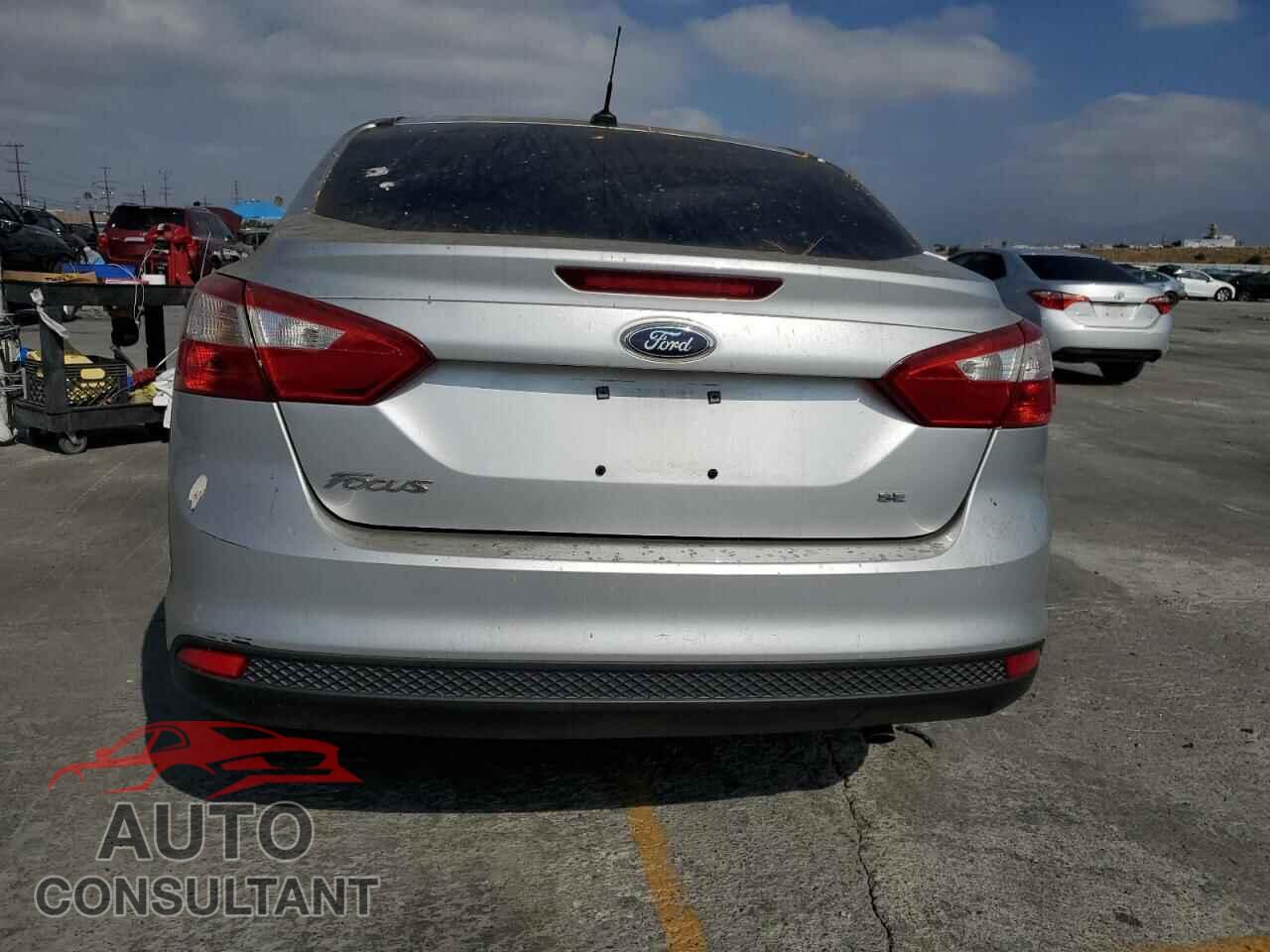 FORD FOCUS 2013 - 1FADP3F24DL103519