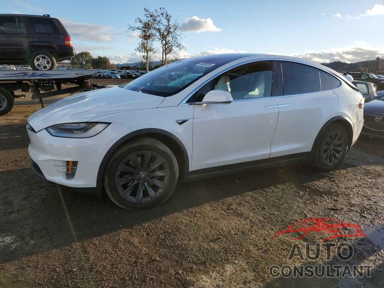 TESLA MODEL X 2017 - 5YJXCBE29HF051439