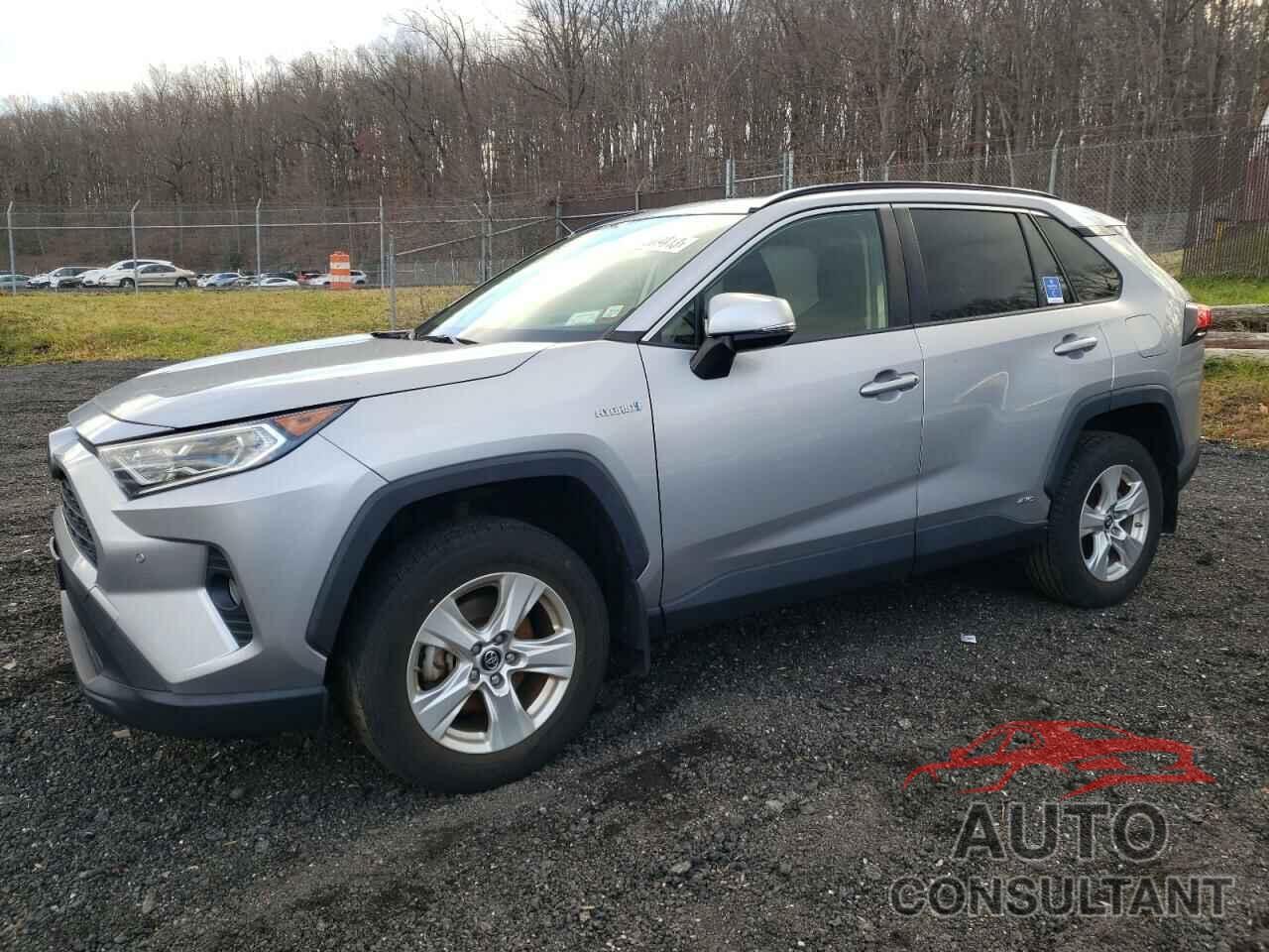 TOYOTA RAV4 2019 - JTMRWRFVXKD516584