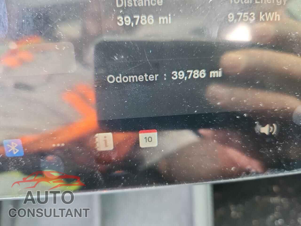TESLA MODEL 3 2024 - 5YJ3E1EA7RF834366