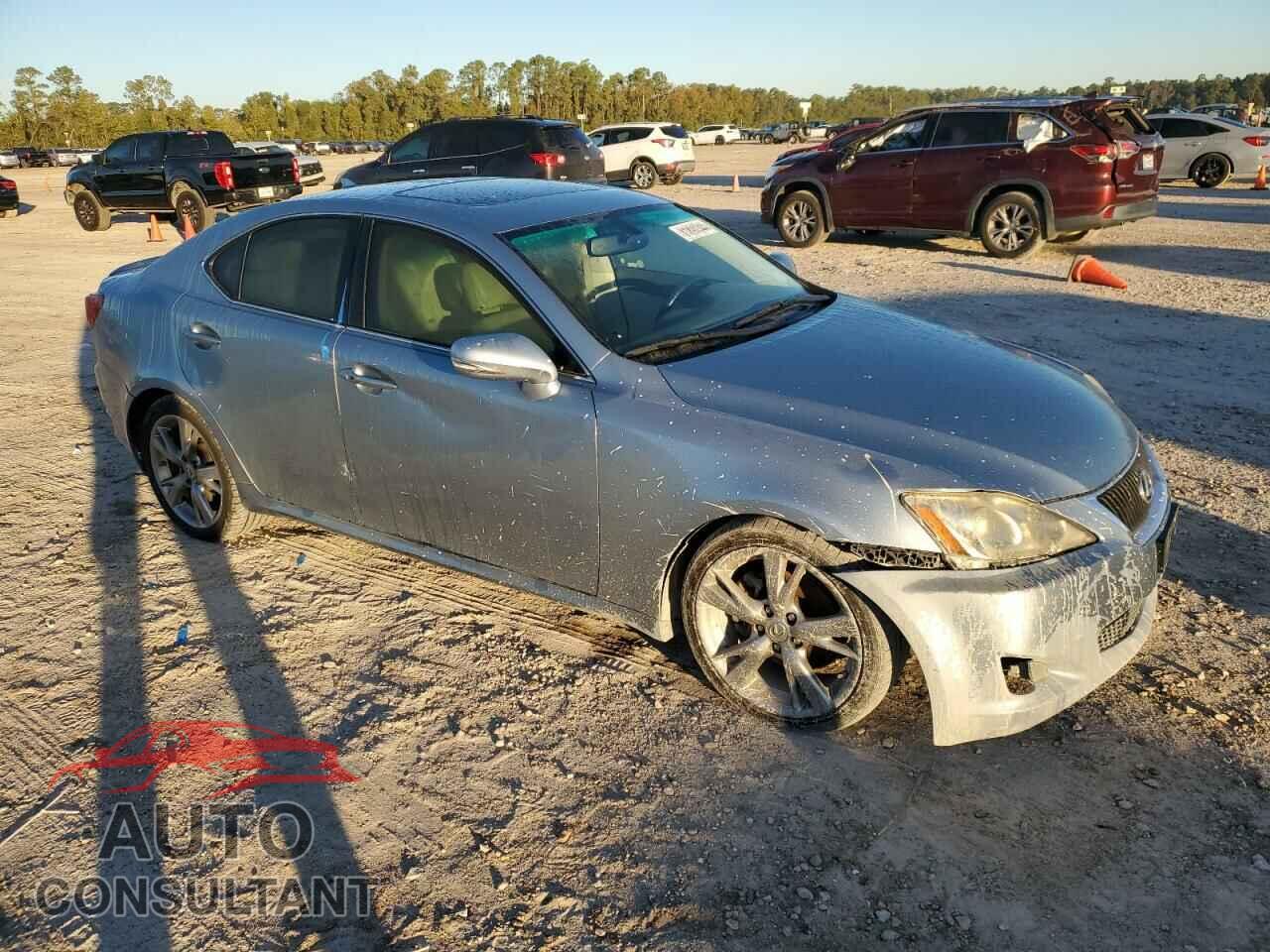 LEXUS IS 2010 - JTHBF5C28A5114090
