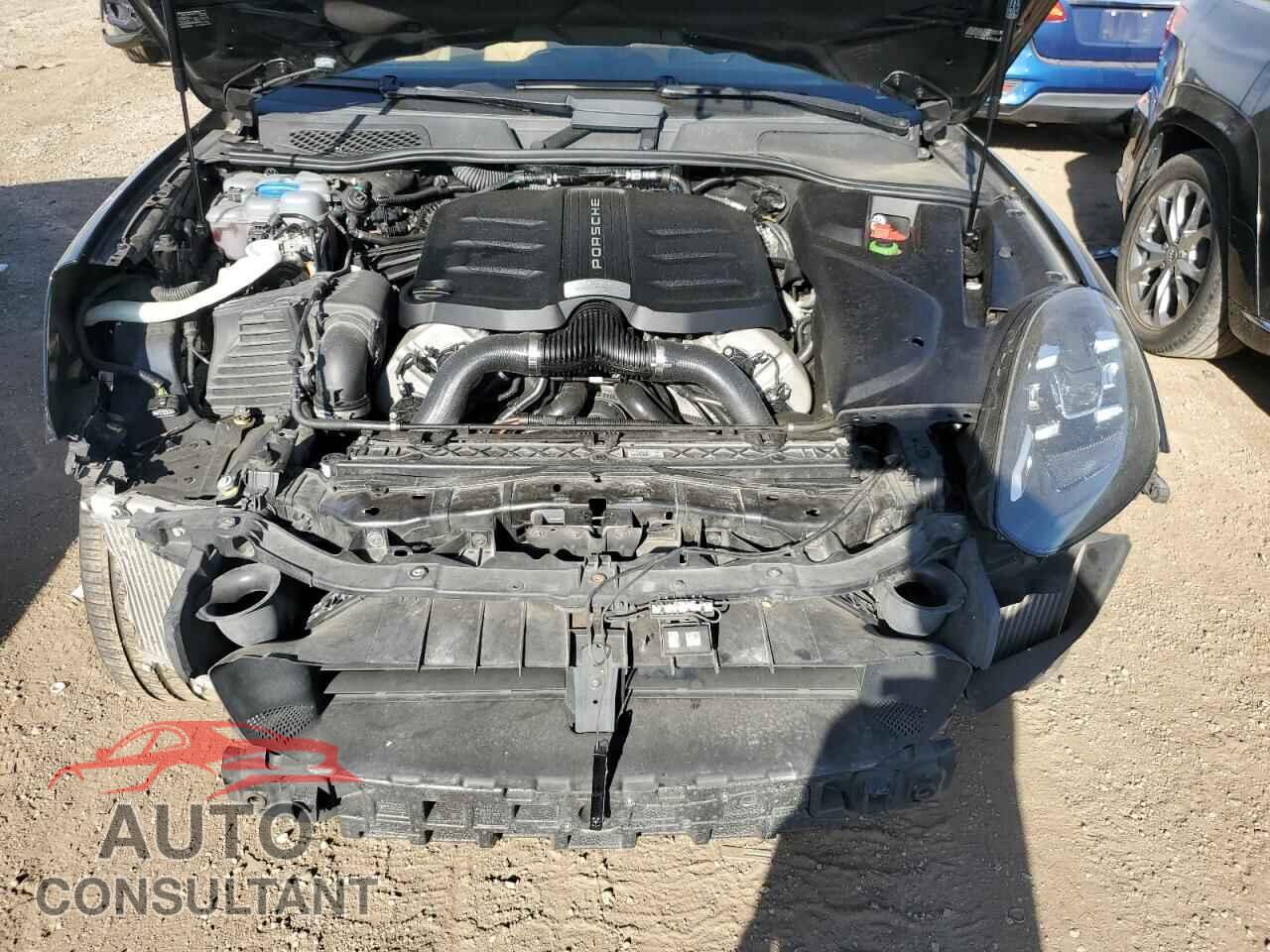 PORSCHE CAYENNE 2018 - WP1AB2A22JLA60676