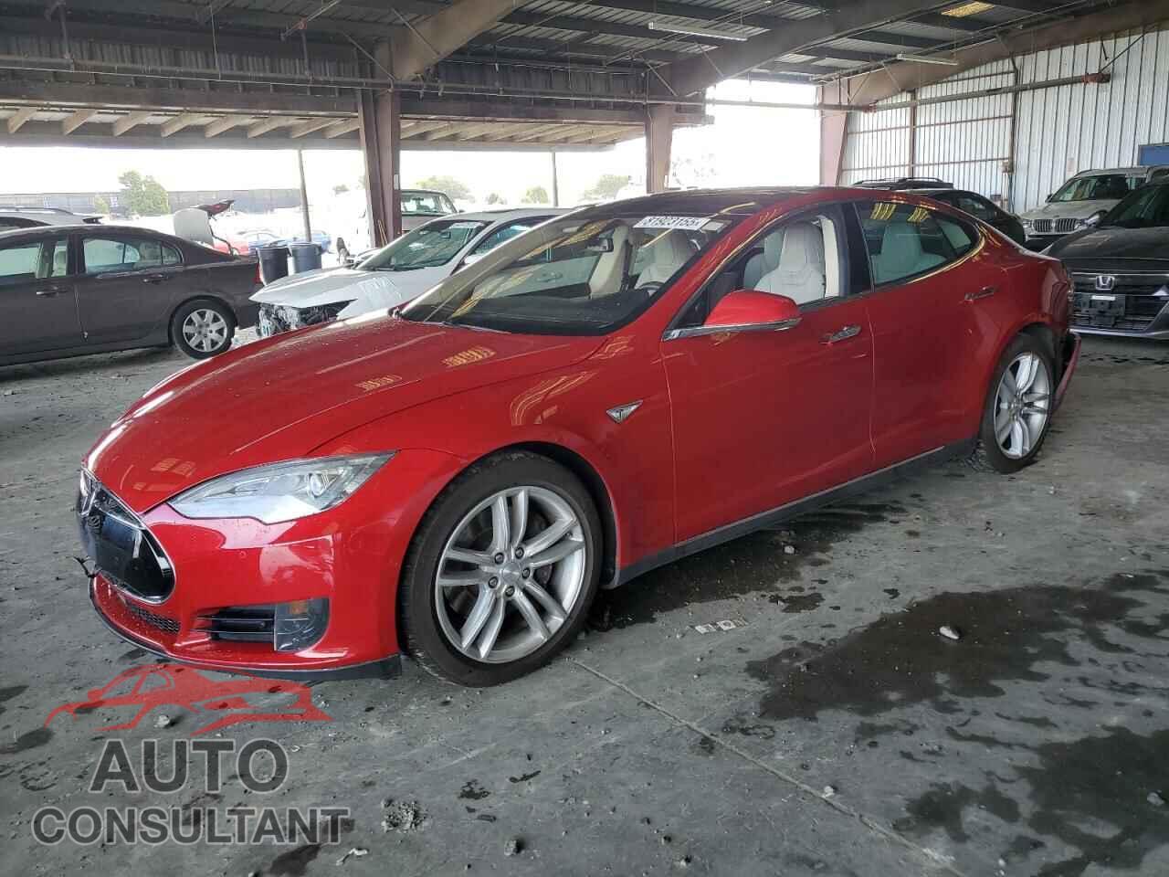 TESLA MODEL S 2015 - 5YJSA1S21FF090859