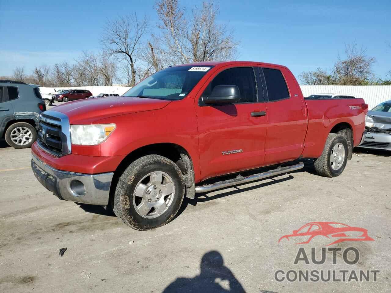 TOYOTA TUNDRA 2011 - 5TFUM5F10BX025445