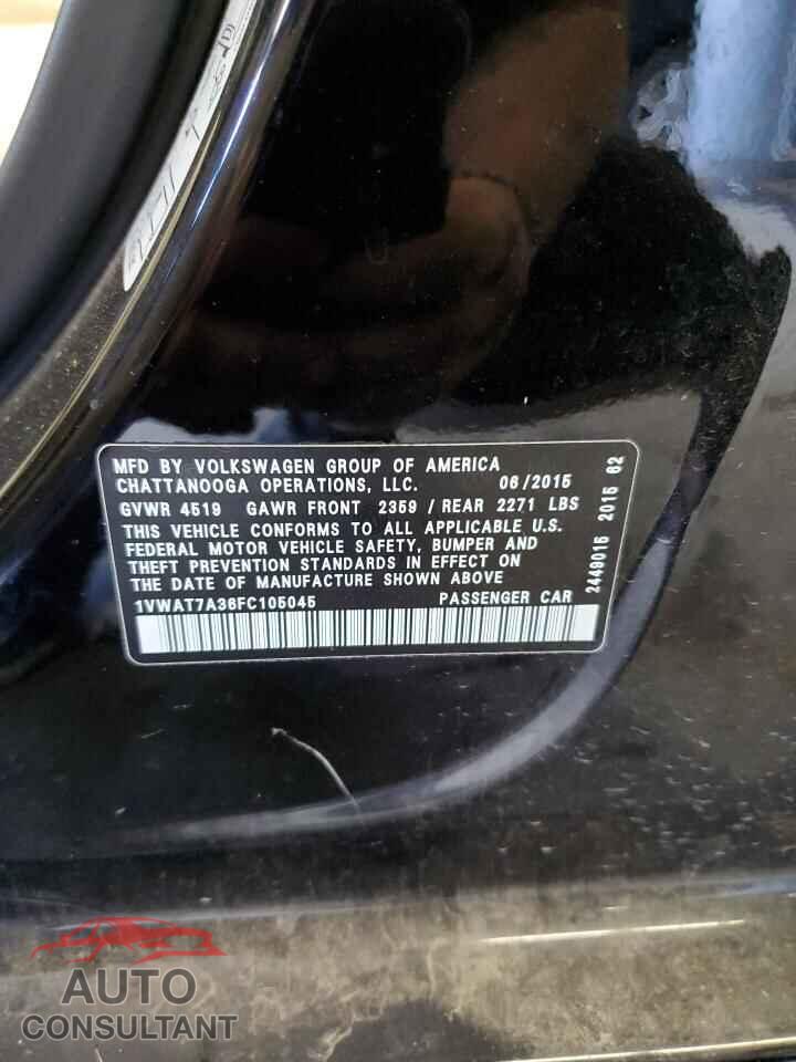 VOLKSWAGEN PASSAT 2015 - 1VWAT7A36FC105045