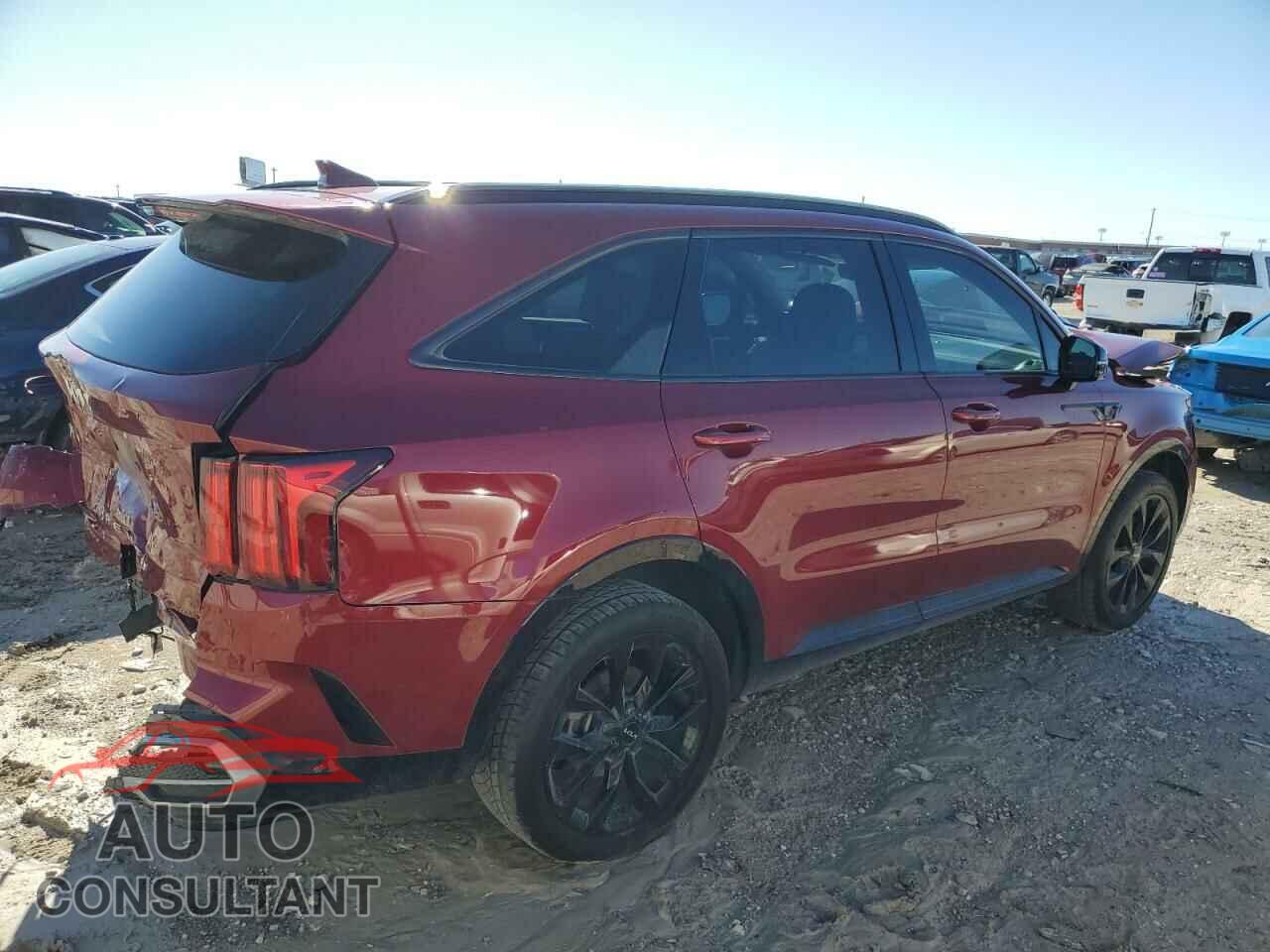 KIA SORENTO 2022 - 5XYRKDLF7NG155932