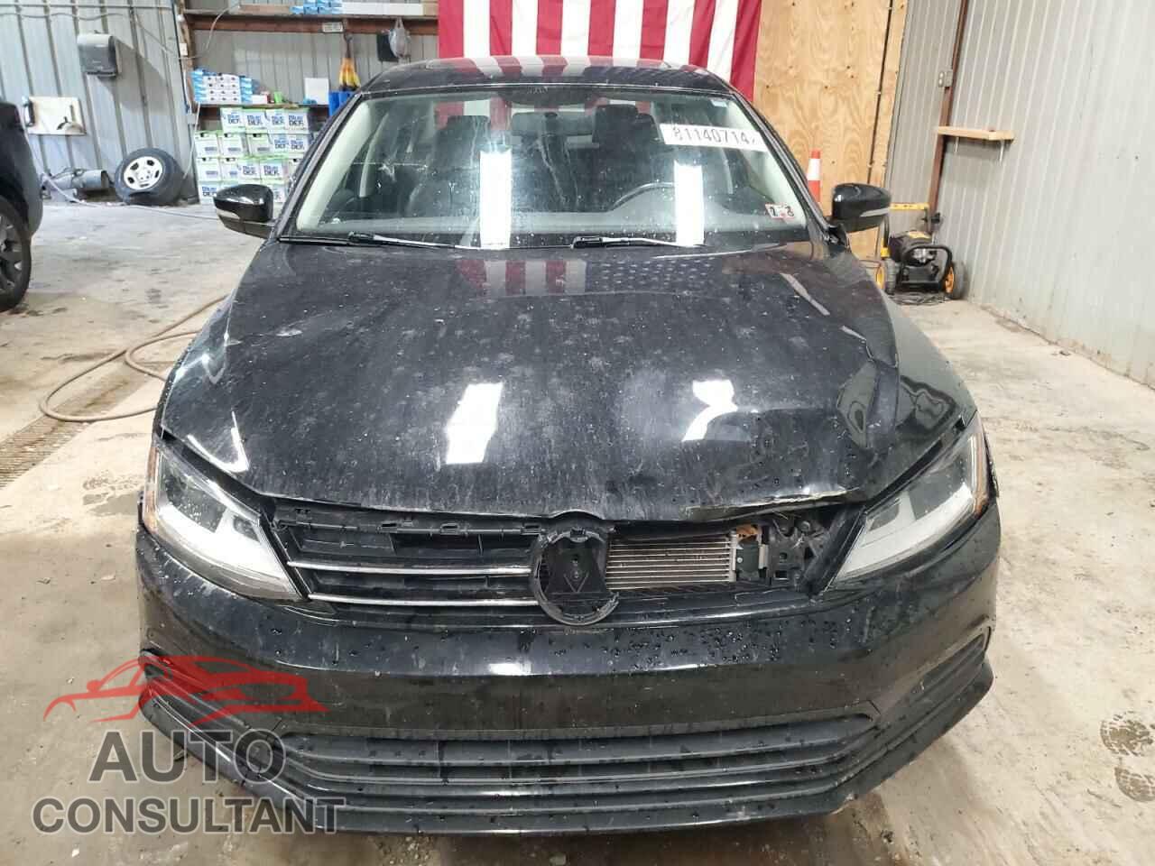 VOLKSWAGEN JETTA 2017 - 3VWDB7AJXHM393880