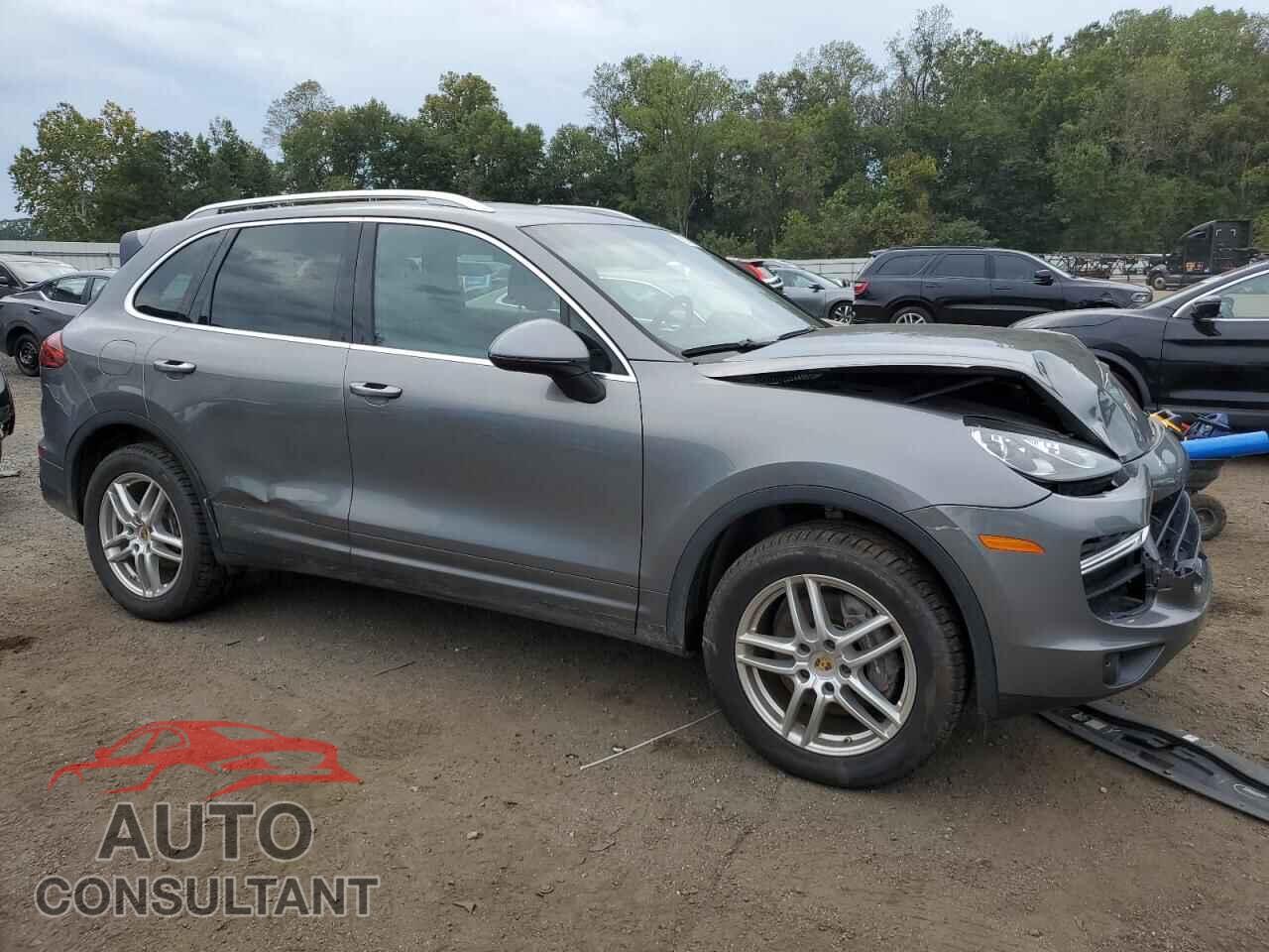 PORSCHE CAYENNE 2016 - WP1AA2A21GKA15505