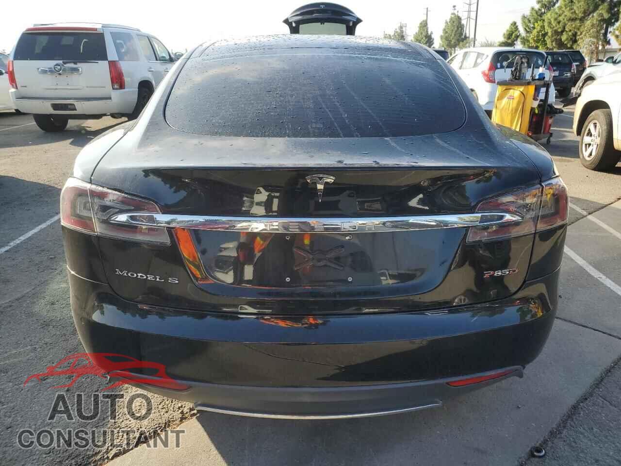 TESLA MODEL S 2015 - 5YJSA1H23FFP63089