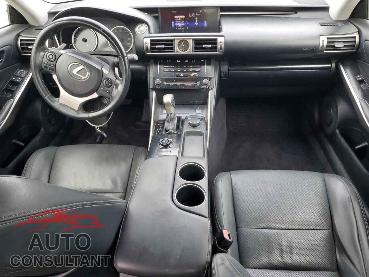 LEXUS IS 2014 - JTHBF1D2XE5041799