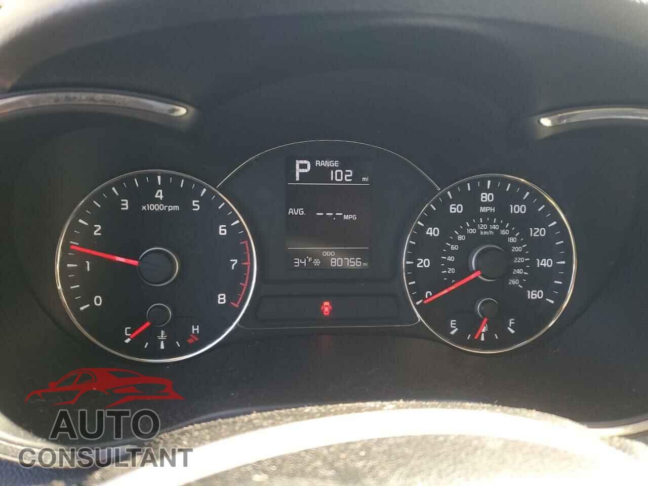 KIA FORTE 2017 - 3KPFK4A74HE047204