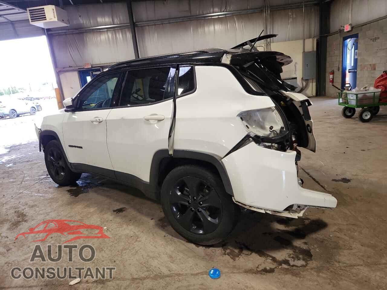 JEEP COMPASS 2018 - 3C4NJDBB7JT395873