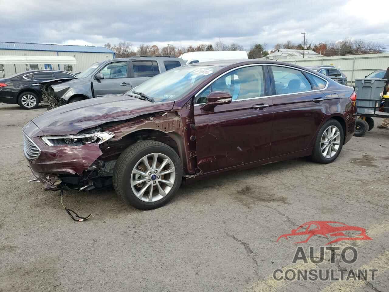 FORD FUSION 2017 - 3FA6P0HDXHR303866