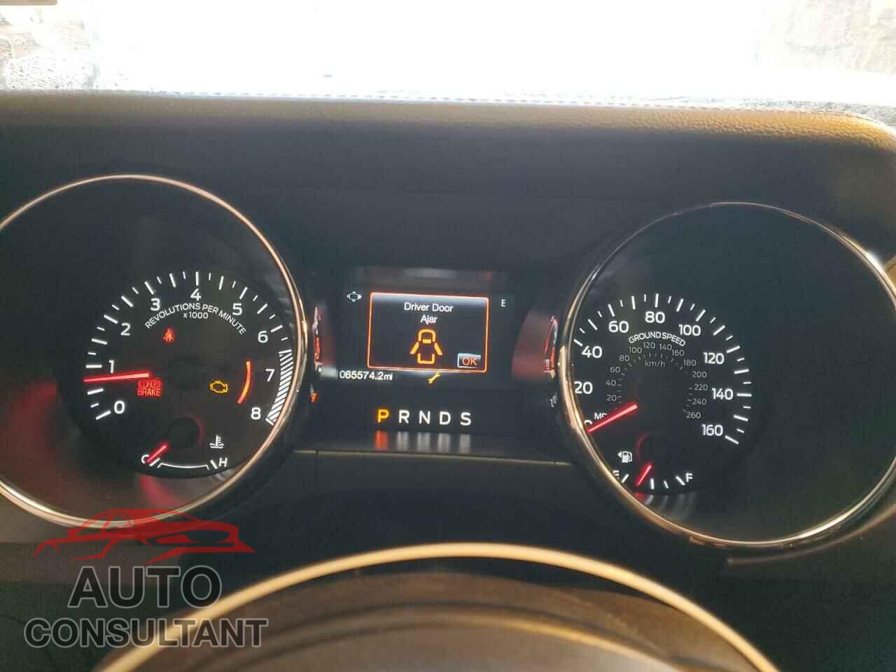 FORD MUSTANG 2015 - 1FA6P8CF6F5369516