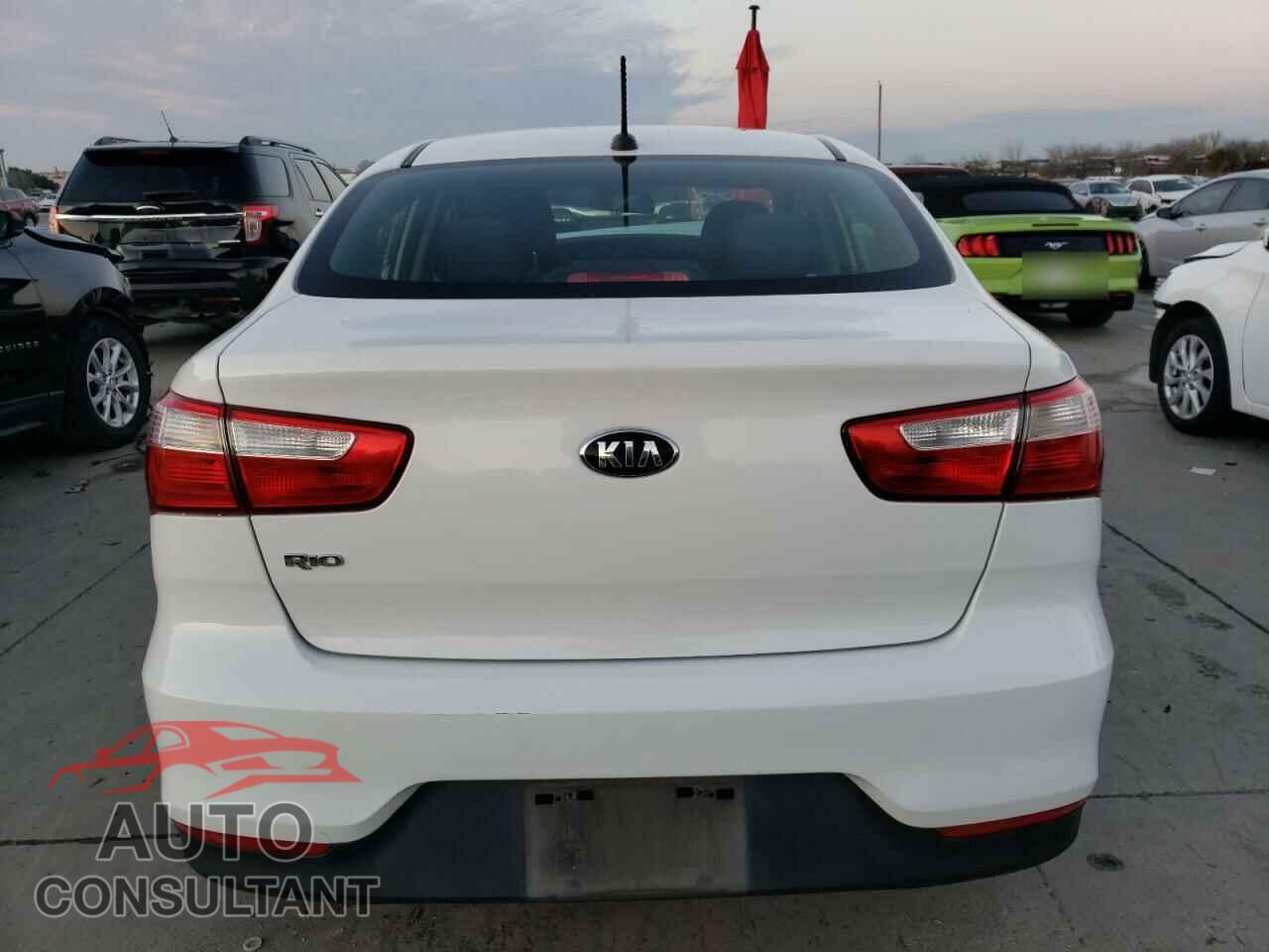 KIA RIO 2016 - KNADM4A33G6550139