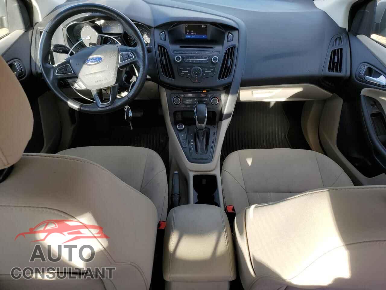 FORD FOCUS 2017 - 1FADP3FE0HL333087