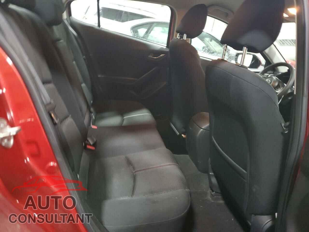 MAZDA 3 2017 - 3MZBN1U7XHM147567