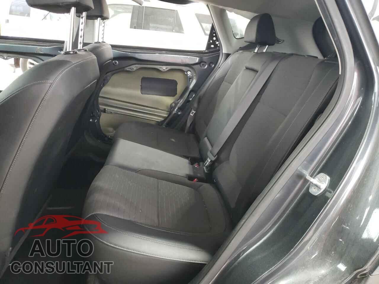 KIA SELTOS 2023 - KNDEU2AA6P7402815