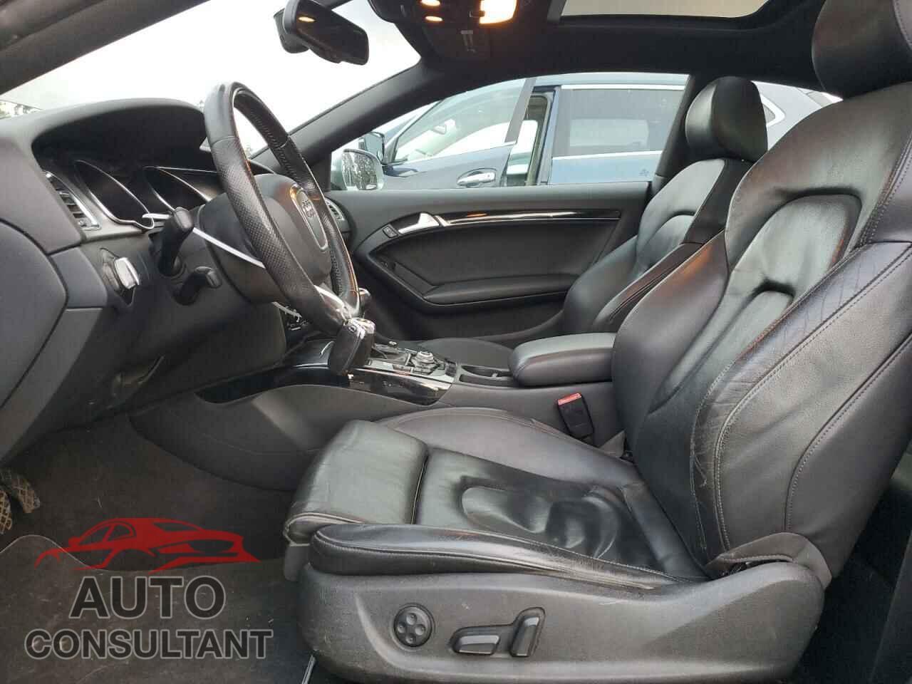 AUDI A5 2011 - WAURFAFR3BA051102