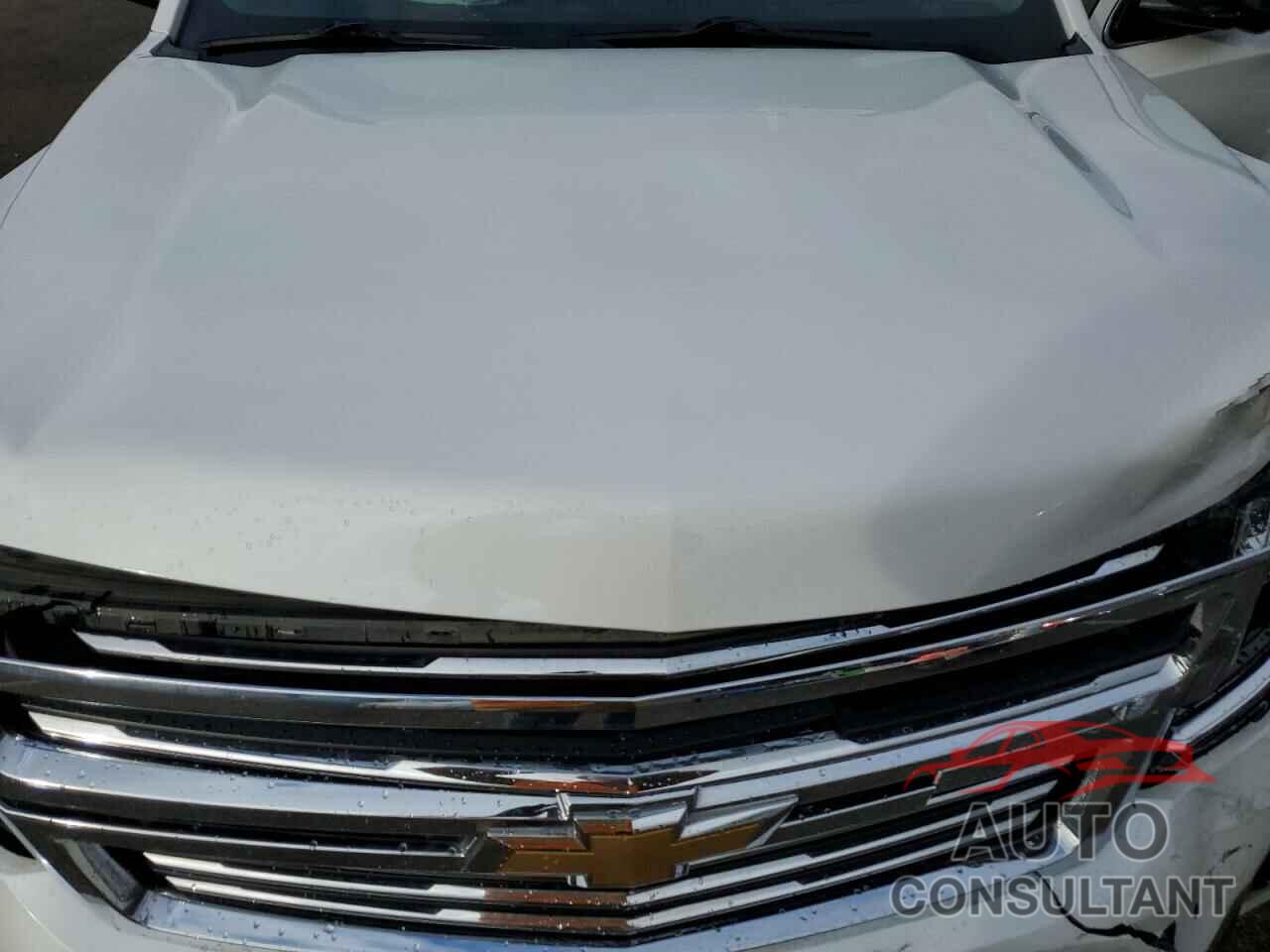 CHEVROLET SUBURBAN 2020 - 1GNSKJKJXLR179184