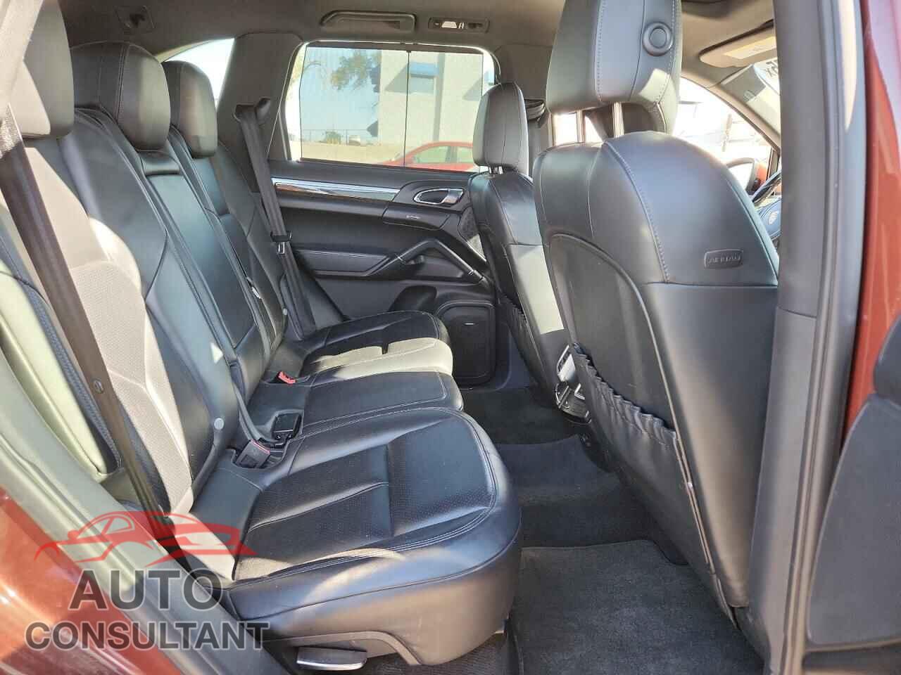 PORSCHE CAYENNE 2012 - WP1AE2A28CLA92137