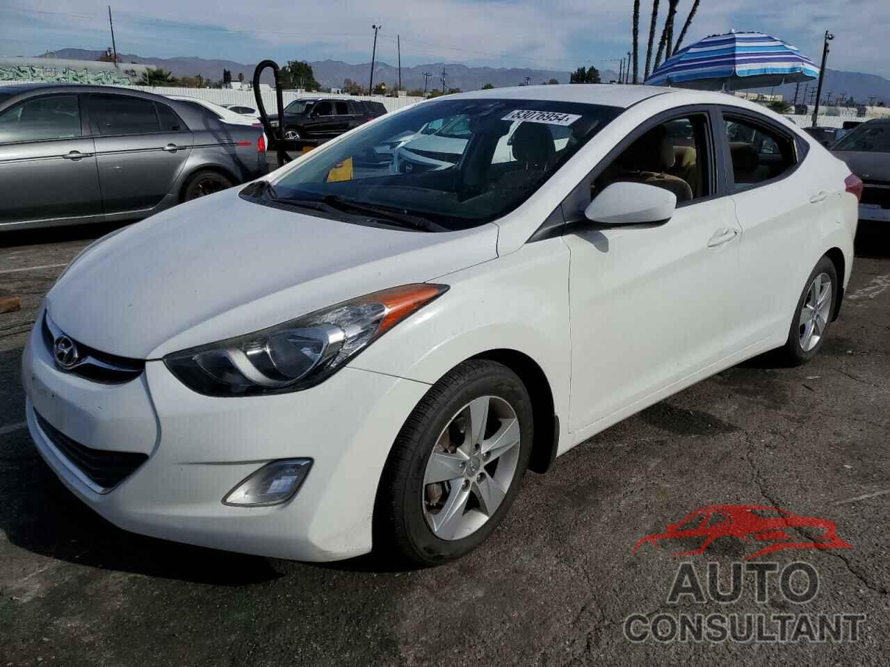 HYUNDAI ELANTRA 2013 - 5NPDH4AE4DH252094