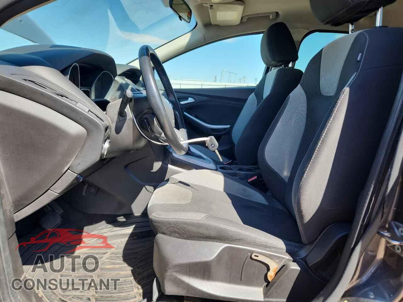 FORD FOCUS 2012 - 1FAHP3K23CL429625