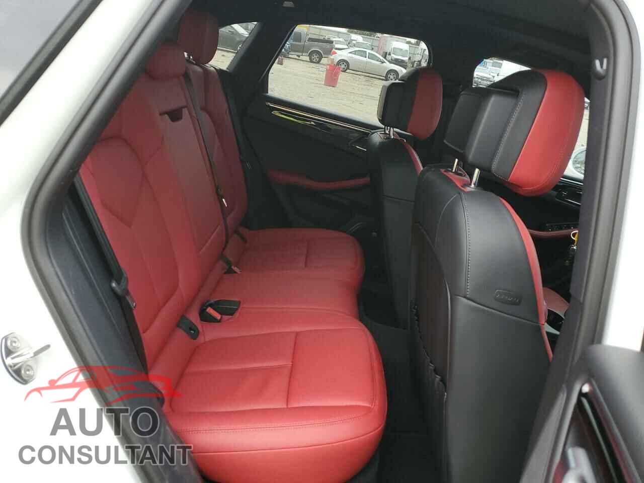 PORSCHE MACAN 2021 - WP1AB2A50MLB37821