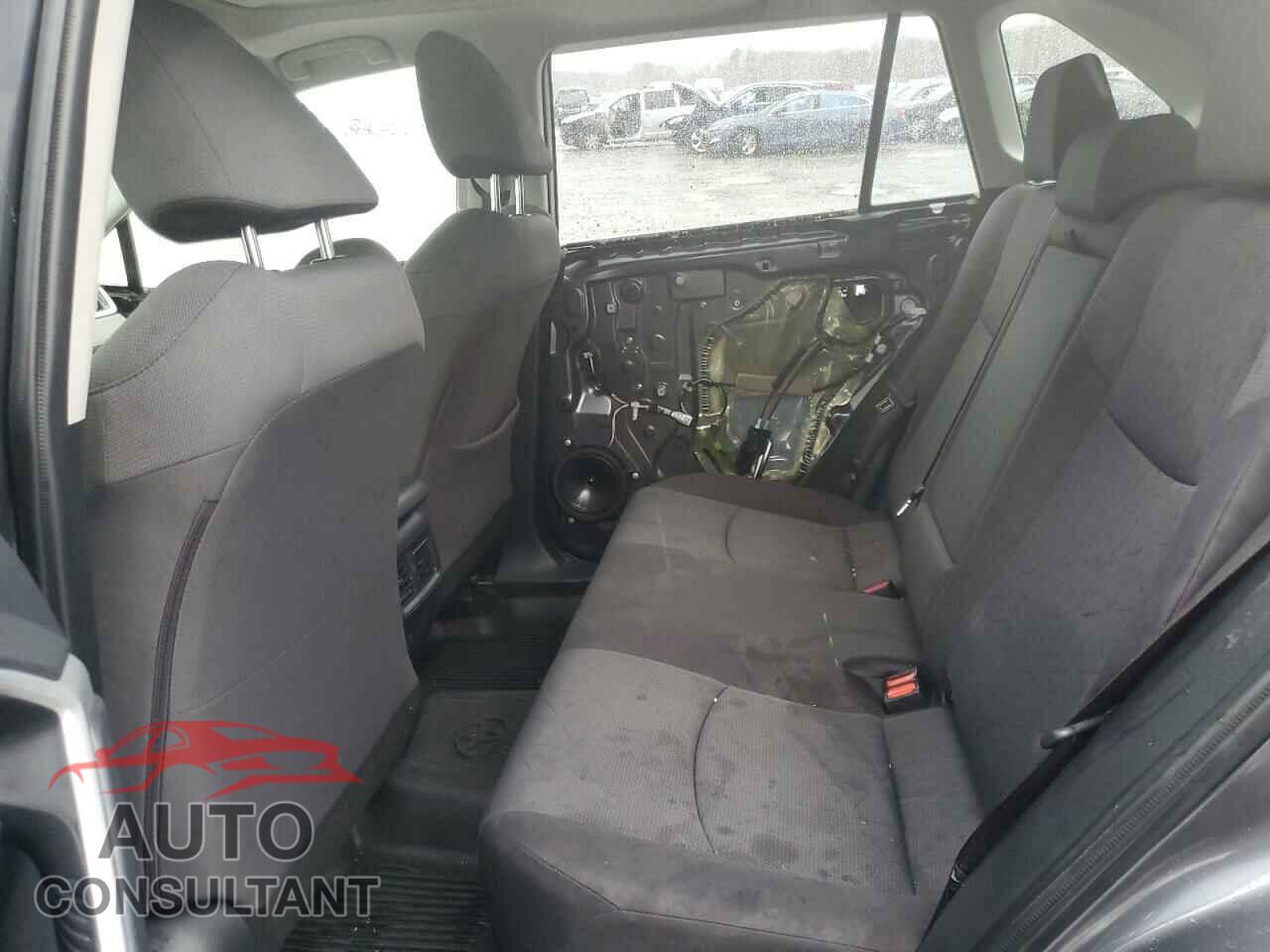 TOYOTA RAV4 2019 - JTMP1RFV3KD019575