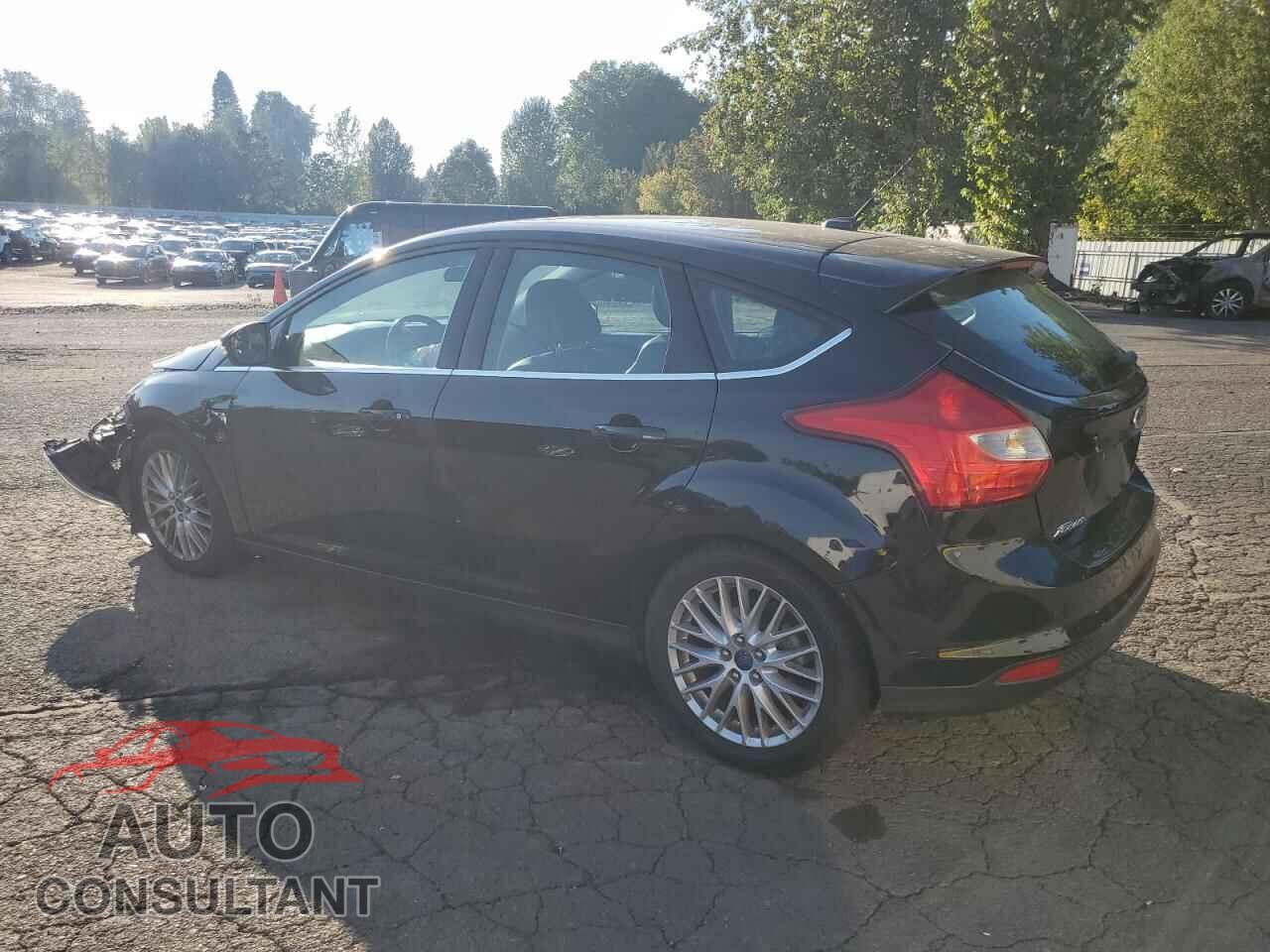 FORD FOCUS 2014 - 1FADP3N22EL161938